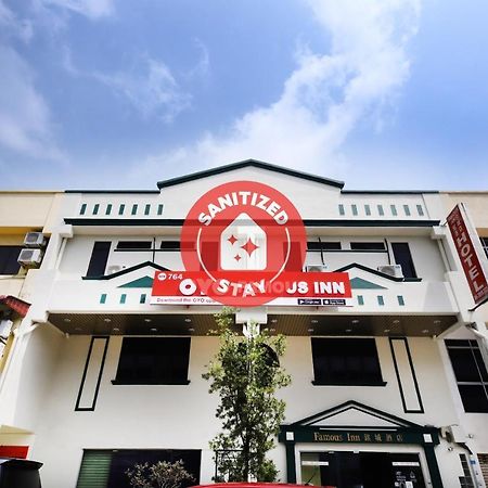 Malacca Oyo 764 Hotel Famous Inn מראה חיצוני תמונה