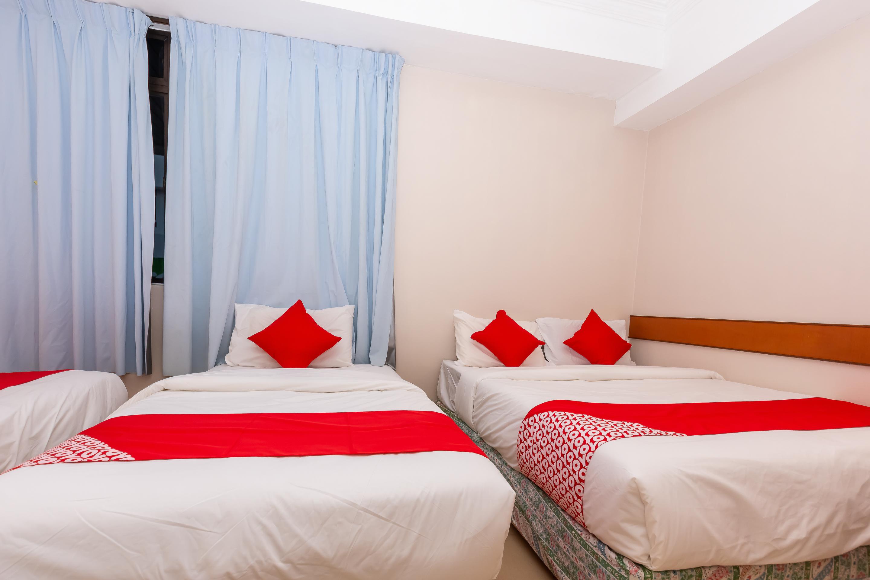 Malacca Oyo 764 Hotel Famous Inn מראה חיצוני תמונה