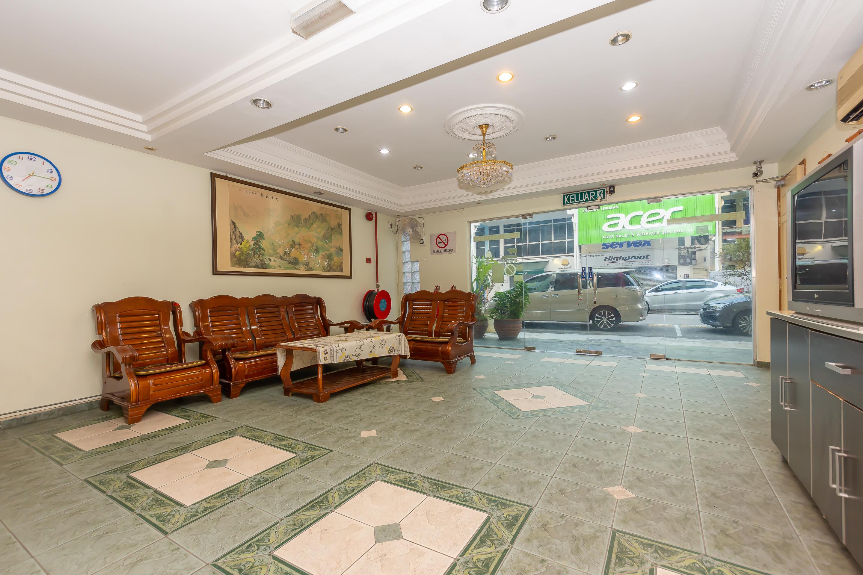 Malacca Oyo 764 Hotel Famous Inn מראה חיצוני תמונה